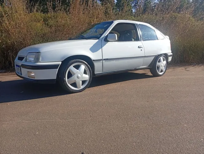 Chevrolet Kadett GSI / GS 2.0 1995