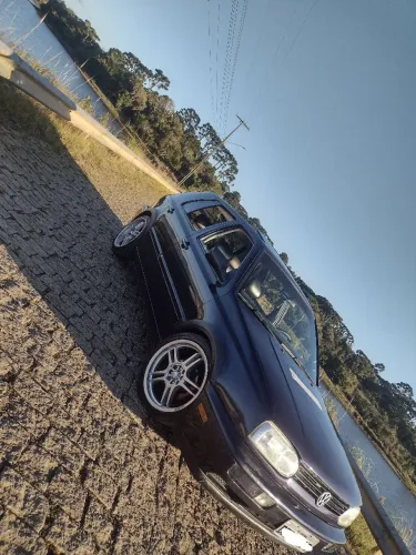 Volkswagen Golf GLX 2.0 4P 1997