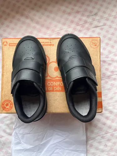 Sapato infantil (Tamanho 32)