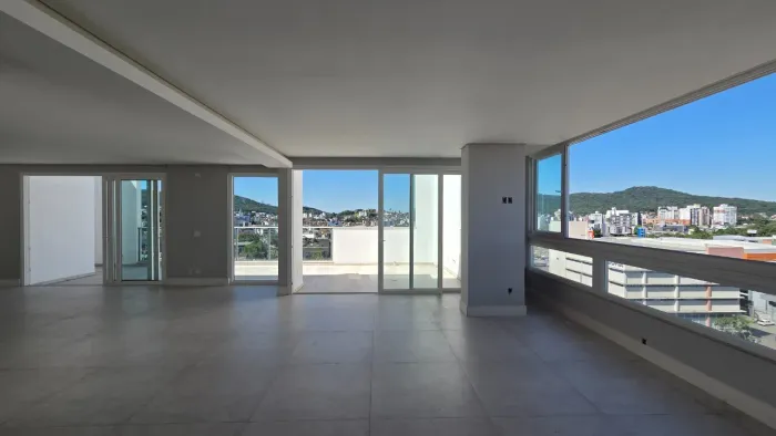 COBERTURA RESIDENCIAL em JOINVILLE - SC, América