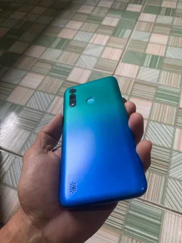 Moto G8 Power Lite 