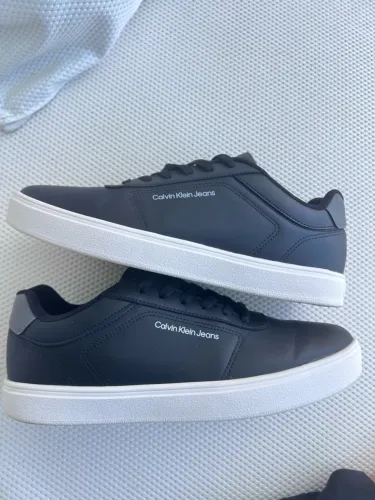 Tênis Calvin Klein Jeans