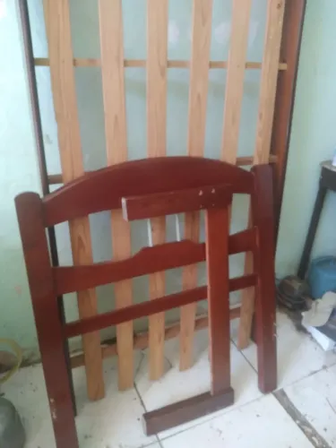 Cama de solteiro 