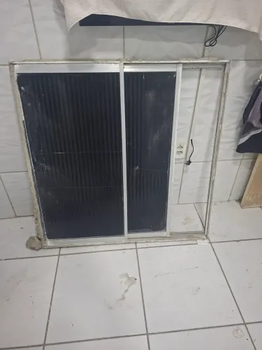 Janela alumínio