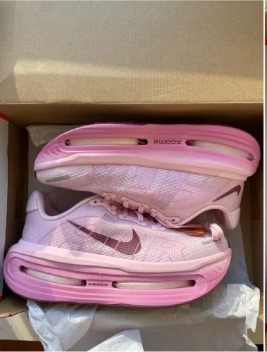 Nike Vomero Premium Pink Foam Light Magenta Feminino