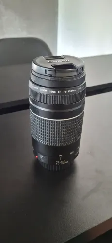 Lente CANON EF 75-300mm