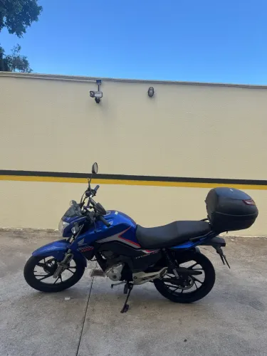Oportunidade: moto impecável, moto de mulher, sem detalhes!