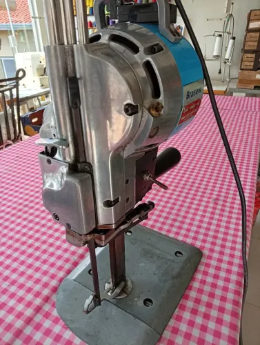 Tesoura vertical profissional p tecido