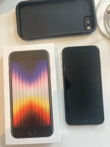 iPhone SE 64GB 2022 3º geração