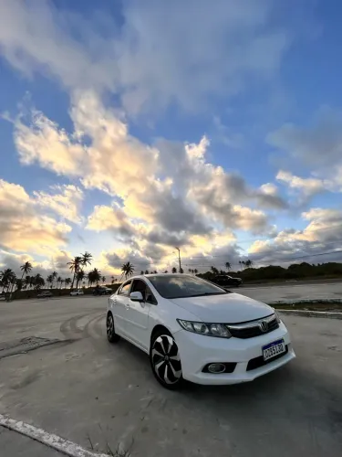 Honda Civic Sedan LXR 2.0 Flexone 16V Aut. 4P 2014