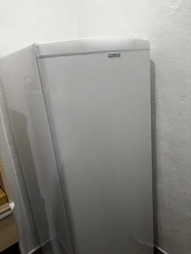 Geladeira cônsul 275L