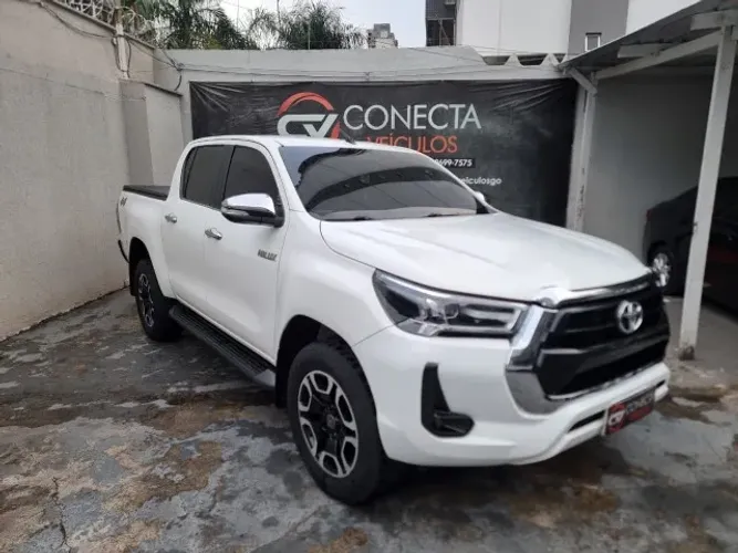 Toyota Hilux CD 4X4 2.8 Diesel Mec. 2019