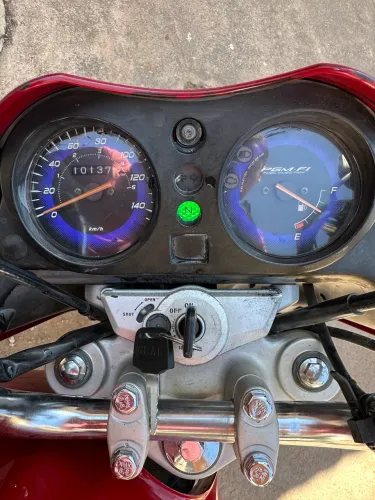 Vende-se moto Honda/CG 150 Titan