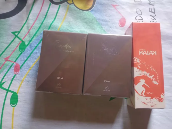 Perfumes Biografia e Kaiak