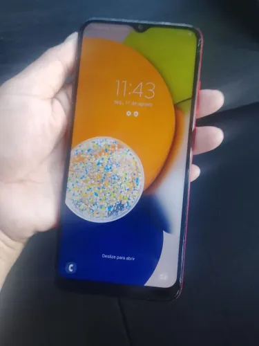 Celular Samsung excelente
