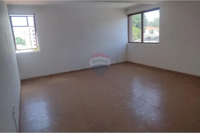 Sala comercial - Centro de Lavras - Locação - Edifício Rodartino Rodarte - Preço Reduzido 