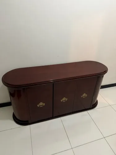 Buffet de madeira rústica