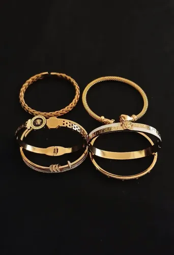 Bracelete Feminino Dourado