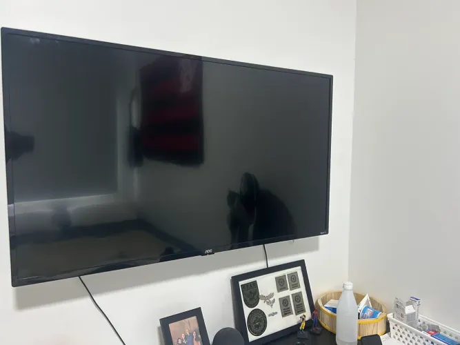TV AOC 42