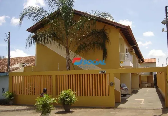 Ótimo sobrado para locação, localizado na Rua Panamá, Bairro Embratel, Porto Velho/RO