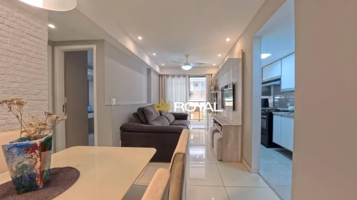 Apartamento com 2 quartos (sendo 1 suíte) com 1 vaga coberta à venda, 60 m² por R$ 485.000
