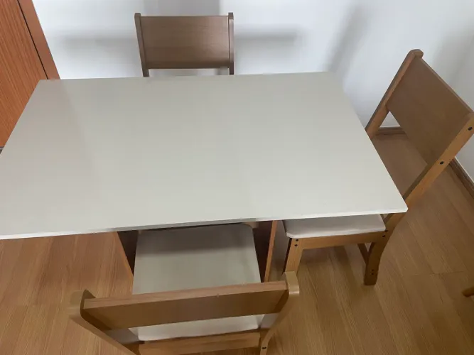 Mesa 4 Cadeiras MDP - *