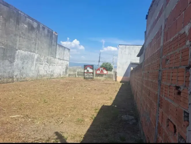 Terreno na entrada do Mantiqueira!