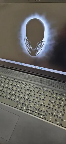 Alienware Aurora Core 7 240h -RTX 3050 6gb - com Garantia premium care até 01/2027