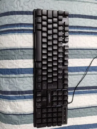 Teclado 100% com fio (sem caixa)