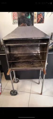 Churrasqueira para espetinho