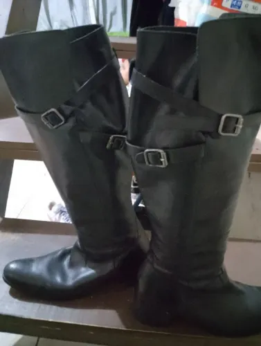 Bota montaria