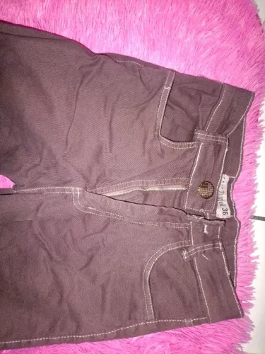 Calça jeans cor vinho 