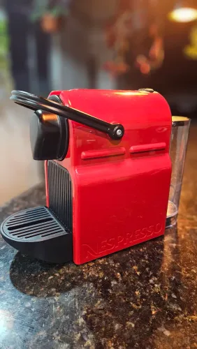 Cafeteira Nespresso C40