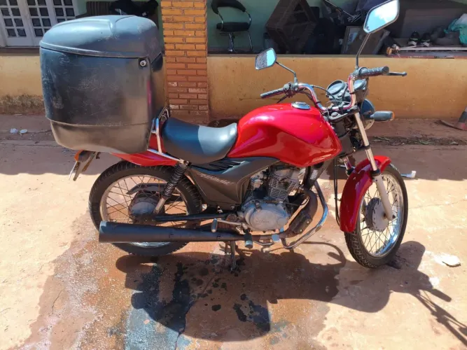 Honda CG 125 Cargo KS Vermelha + Baú Grande - Excelente para Trabalho