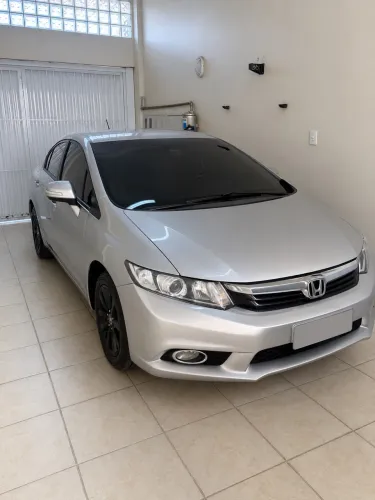 Honda Civic Sedan LXR 2.0 Flexone 16V Aut. 4P 2014