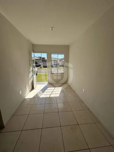 Casa em Condomínio à venda em Bauru (Vargem Limpa I) | 2 quartos | Quintal | R$ 220.000