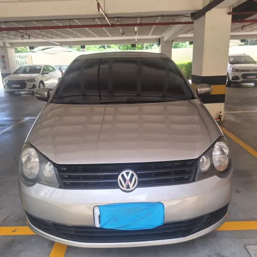 Volkswagen Polo Sedan 1.6 MI Total Flex 8V 4P 2012