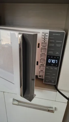 Microondas Eletrolux 23litros