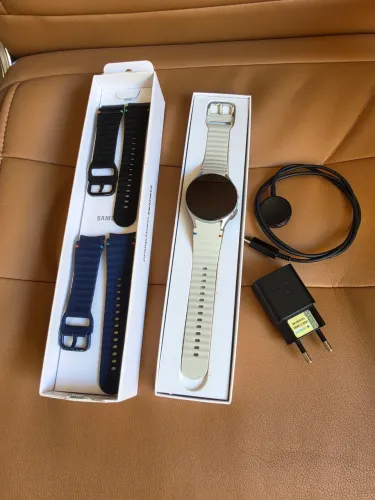 Galaxy Watch 7 BT 44mm prata
