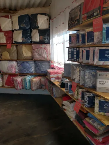Vendo mercadorias pra loja,cama mesa e banho.