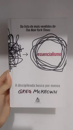 Livro Essencialismo