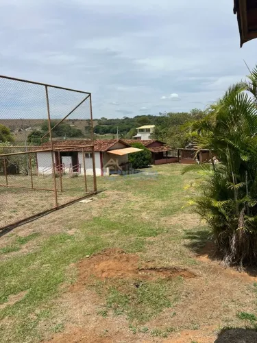 SÍTIO DE 10.000M² EM CONFINS BAIRRO QUINTAS DO AEROPORTO