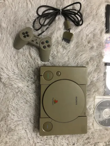 PlayStation 1 PS1 Fat com manuais e jogos