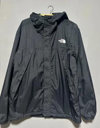 jaqueta the north face corta vento preta g