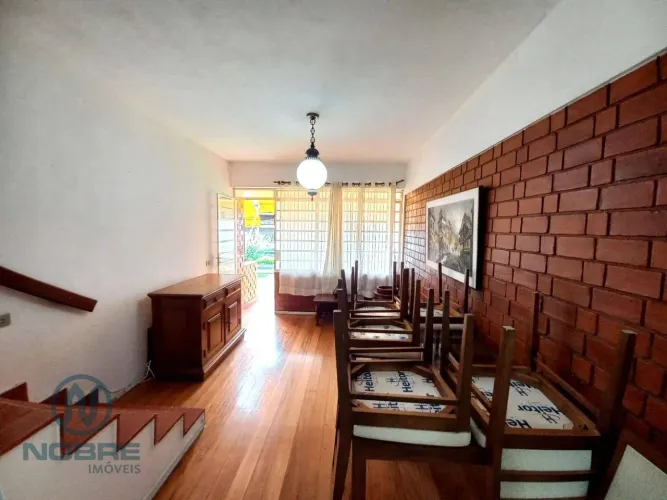 Casa com 2 dormitórios para alugar, 60 m² por R$ 2.070,01/mês - Agriões - Teresópolis/RJ