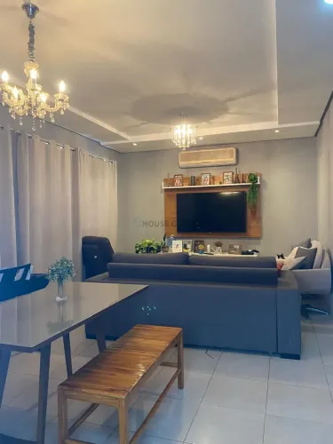 Casa Ampla com Suíte e Quintal no Parque Ohara