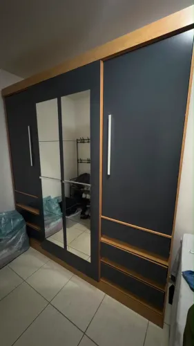 Guarda-roupas 
