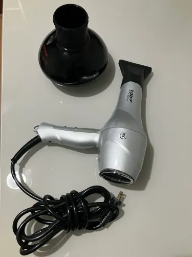 Secador de Cabelo com bico e curves