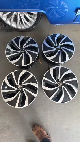 Jogo de Rodas Original Volkswagen Aro 16 ?