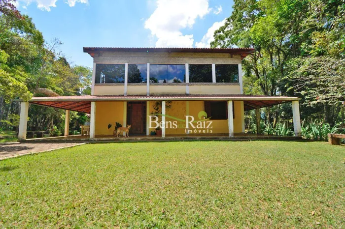 Casa à venda, Condomínio Jardins de Petrópolis - CA0405.
